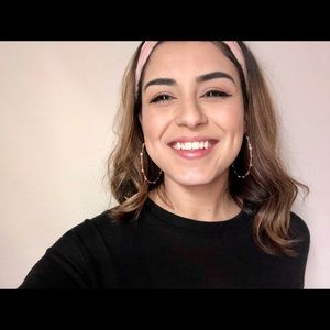 Meet your Posher, Lauren